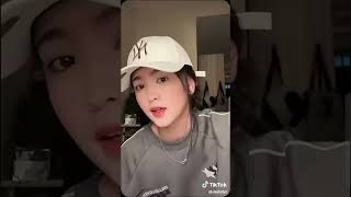 Singkat padat kamu ganteng👍🏻🙏🏻adeljkt48florajkt48 crTiktok ib d sound [upl. by Elletnuahc]