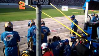 Brad Keselowskis Pit Crew in Action [upl. by Nytnerb]