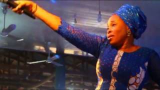 TOPE ALABI ON STAGE IN OGBOMOSO WORSHIP ENCOUNTER 3 CONCERT YORUBA GOSPEL MUSIC 2016 [upl. by Benioff151]