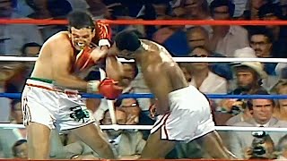 When Larry Holmes Showed No Respect To Gerry Cooney [upl. by Tlevesor]