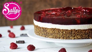 Himbeertorte  schnell und einfach nachgemacht  Sallys Welt [upl. by Ivett]