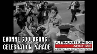 Tennis Champion Evonne Goolagong Shines in 1970s Melbourne Parade [upl. by Palestine]