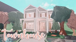 Blush Pastel Townhome Speedbuild  Bloxburg bright blush townhouse  Bonnie Builds [upl. by Tremann]