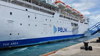 DetikDetik Kapal PELNI Olah Gerak Sandar di Pelabuhan Yos Sudarso Ambon Kota Ambon keybanda [upl. by Wiburg]