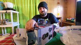 OPENING VENOM MARVEL CHARACTER GAME CONTROLLER HOLDER amp PHONE HOLDER  ROBBIE TRIES IT OUT [upl. by Adaline]