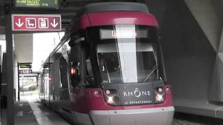 Lyon  Tramway Rhônexpress [upl. by Nyllewell515]