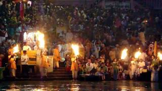 Ganga Aarti at HarKiPauri Haridwar  Incredible India [upl. by Tnirb10]