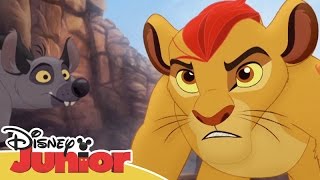 La Guardia del León Momentos Especiales  Enemigos  Disney Junior Oficial [upl. by Elohc]