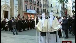 TG 030410 Settimana Santa la processione dei misteri a Taranto [upl. by Gerhard]