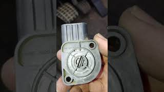 Accelerator pedal sensor disable freightliner cascadia 2911 12 13 14 15 [upl. by Uzziel371]