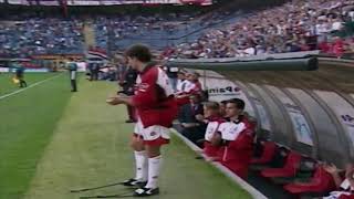 George Weah SOLO GOAL VS VERONA 1996 FULL HD [upl. by Litnahs]