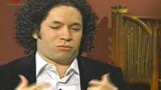 Entrevista a Gustavo Dudamel [upl. by Benedic595]