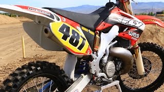 Pro Circuit CR500 RAW  Dirt Bike Magazine [upl. by Lore]