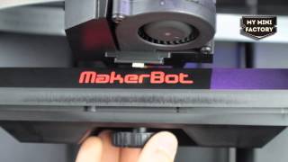 Makerbot Replicator 5th Generation Set Up [upl. by Noah]