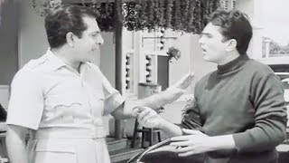 Rajesh Khanna Desperate To Get A Job  Aurat  Scene 1725 [upl. by Eelasor]