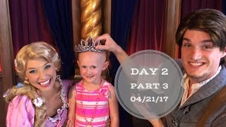 Malia wore Rapunzels crown  Disneyland vlog 20 [upl. by Maxma412]