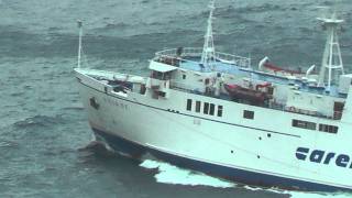 MALTEMPO E MARE MOSSO A CAPRI DIFFICOLTA IN NAVIGAZIONE PER NAVE NAIADE DELLA CAREMAR  1 [upl. by Katt]