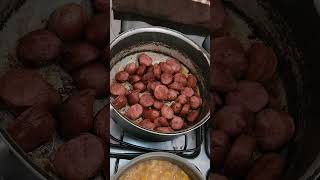 No almoço teve batata doce aquinaroça short terrinha linguiça [upl. by Sorgalim]