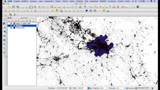 Tutorial QGIS come Ritagliare uno Shapefile con Clip Vettore Shp [upl. by Annaicul]