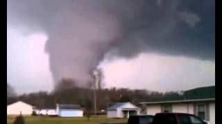 BIG TORNADO IN USA F5⚫TORNADE EXTRÊMEMENT VIOLENTE [upl. by My164]