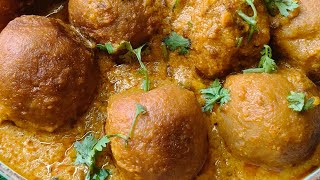 রাজকীয় স্বাদে কাঁচকলা পনিরের কোপ্তা কারি  Raw Banana kofta curry kach Kolar kofta curry recipe [upl. by Ardaid]