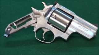 Ruger Super Redhawk Alaskan quotMust Havequot Revolver Review weaponseducation [upl. by Kramer]