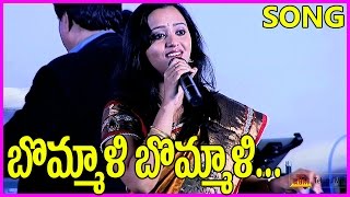 Bommali Bommali బొమ్మాళి బొమ్మాళి  Song  Billa Movie  By Revanth  Malavika  Guntur [upl. by Yramliw]