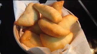 Panzerotti o frittelle pugliesi ricetta tradizione mangiar sano Monopoli Puglia Italia [upl. by Lennahc319]