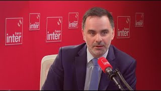 Laurent SaintMartin met en garde contre quotune crise économique et financièrequot en cas de censure [upl. by Nosilla]