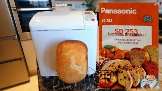 Panasonic SD253 Automatic Bread maker With a complete recipe and guide for Basic White Bread [upl. by Ellehc]