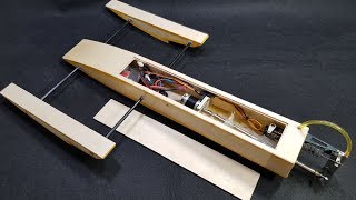 Build a Rigger RC Boat 70kmh  Tutorial [upl. by Edina751]