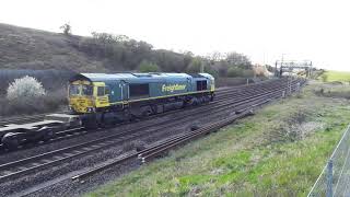 Rush Hour Trains At Linslade WCML 140421 [upl. by Anev]