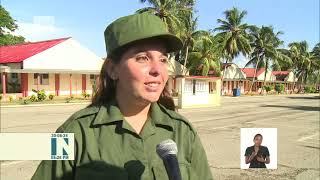 Jóvenes de Cuba concluyen preparación básica para el servicio militar activo [upl. by Brocky]