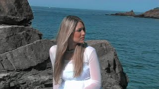 Elaine de Jesus  Deixa Soprar O Vento Videoclipe Oficial [upl. by Libenson]