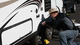 RV Smart Replacing Damaged or Missing RV Fender Skirts [upl. by Fanny858]