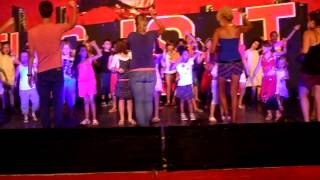 Jean Petit qui danse Dar djerba juillet 2013 [upl. by Elnora162]