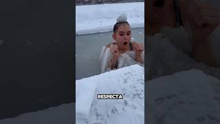 La reina de hielo más fuerte del mundo descubierta shorts [upl. by Magen]