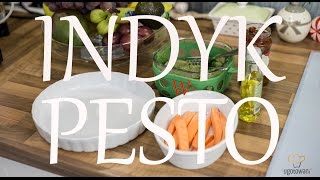 Co na obiad  FIT Indyk w pesto i frytki z batatów  Ugotowanitv HD [upl. by Rebm718]