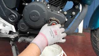 How To Check Your Motorbike Engine Oil Level chak learn ♡ [upl. by Neeneg]