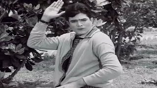 Rajesh Khanna  Aurat  Bollywood Scene 1525 [upl. by Margreta]