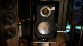 ELAC BS2432 Bookshelf Speakers 4K 60fps [upl. by Colton]