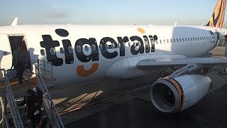 Tiger Airways Tigerair Melbourne to Sydney A320 [upl. by Ettolrahs]