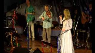 Maddy Prior and The Carnival Band  Ding Dong Merrily on High Live [upl. by Onailerua847]