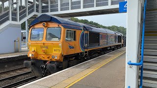 Class 66773 passes through Orpington [upl. by Waly]