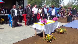 PNG Enga Gospel Song at late Roselyne Makol funeral service at Waipu [upl. by Neenad97]