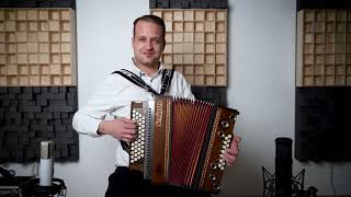 René Kogler spielt „Ti moja rozica“ auf der Steirischen Harmonika [upl. by Jasun766]