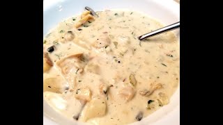 How to make New England Clam Chowder The Best Clam Chowder Prepared with whole not chopped clams [upl. by Jamieson]