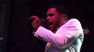 Maxwell Live  062314 quotBad Habitsquot [upl. by Harutak]