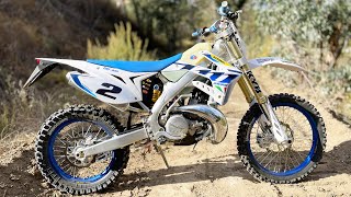 Electric Start 300cc Offroad Two Stroke 2021 TM 300en  Dirt Bike Magazine [upl. by Rashidi]