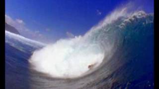 Bodysurf à Teahupoo avec Mike Stewart [upl. by Windzer]